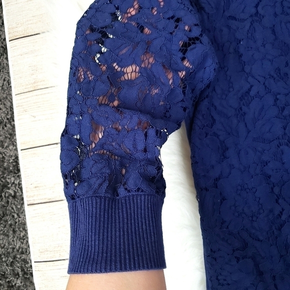 ISAAC Mizrahi LIVE Blue Cardigan With Lace Overlay - Picture 4 of 5
